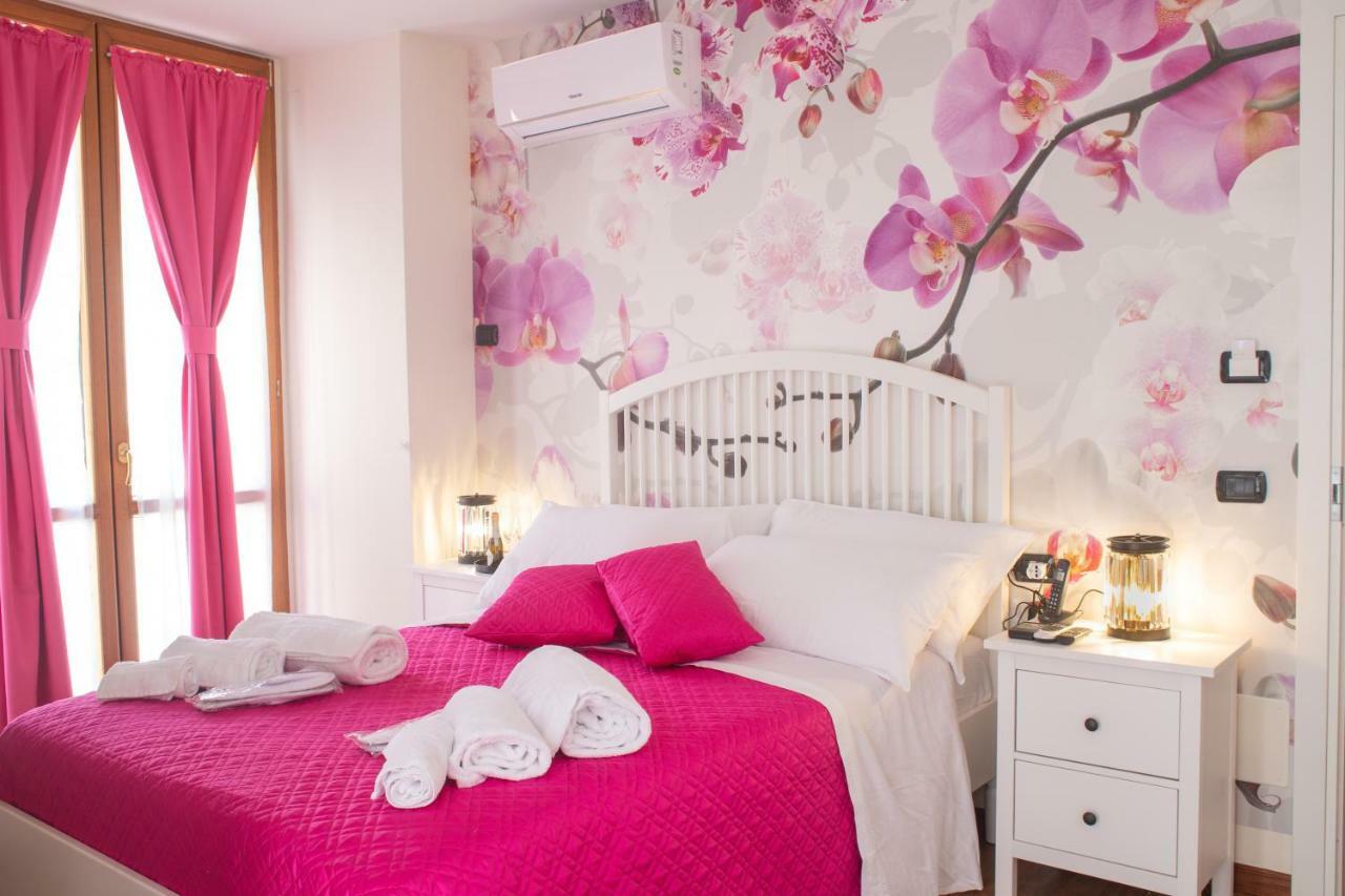 Hotel Bed Boutique Napoli Colors Zewnętrze zdjęcie